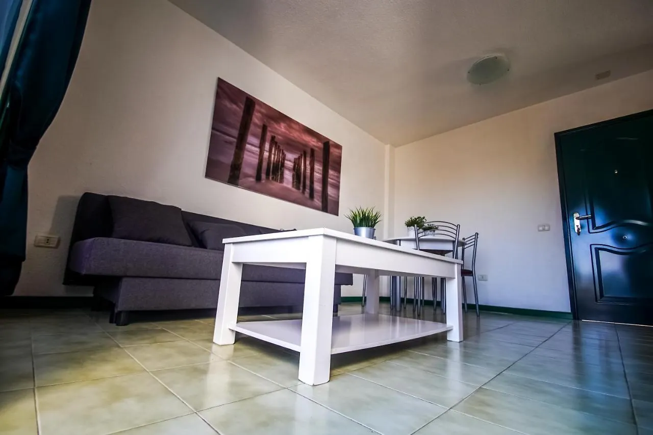 Hotel apartamentowy Parque Don Jose Apartment Costa Del Silencio Hiszpania